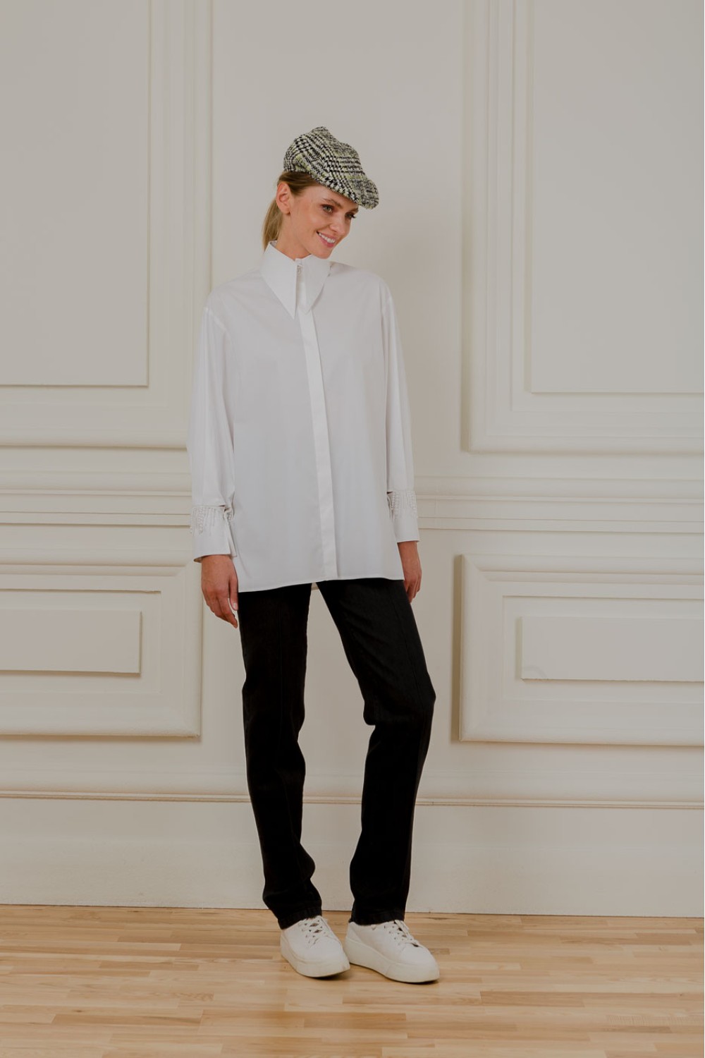 Charlotte blouse with pearl embroidered sleeves - photo 6