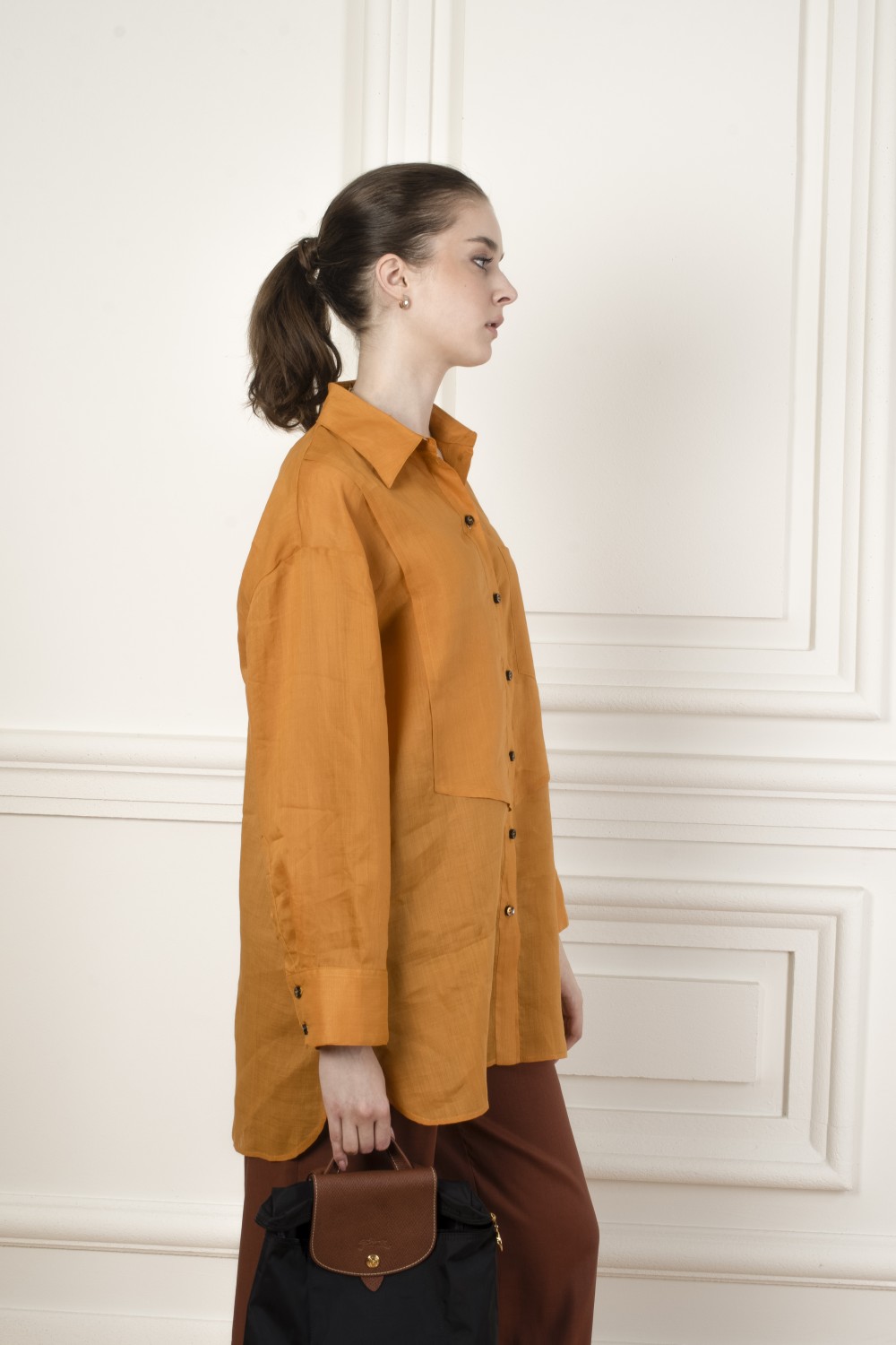Ivling linen shirt with patch pockets