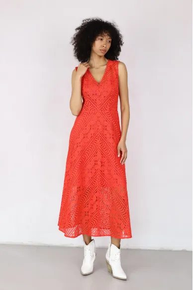 Элегантное платье миди из ажурного кружева Селеста - фото