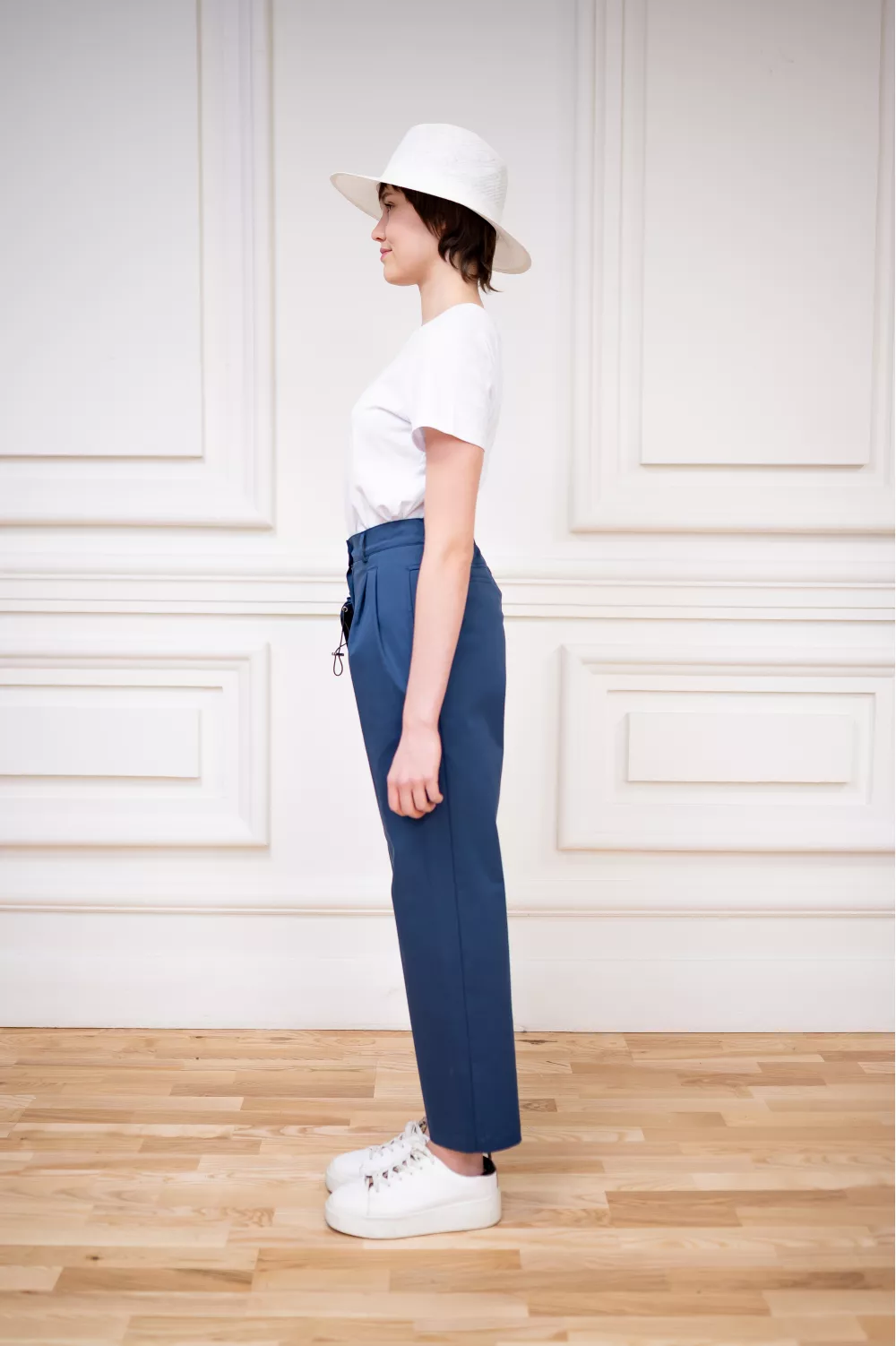 Navy cotton trousers with Atika accessory pouch - photo 7