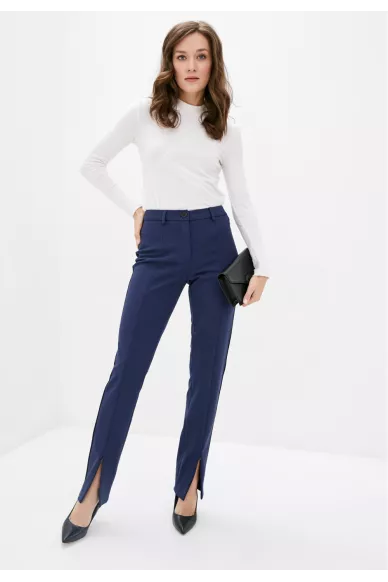 Завужені брюки із крепу Ноктюрн - фото