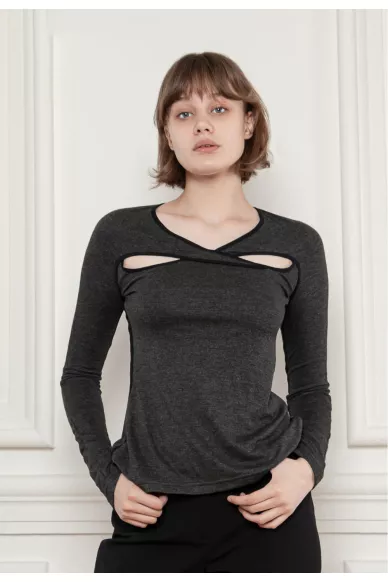 Top with decorative cutouts Aria - photo