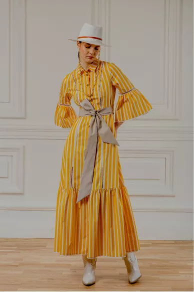 Желтое котоновое платье макси с поясом Катрина - фото