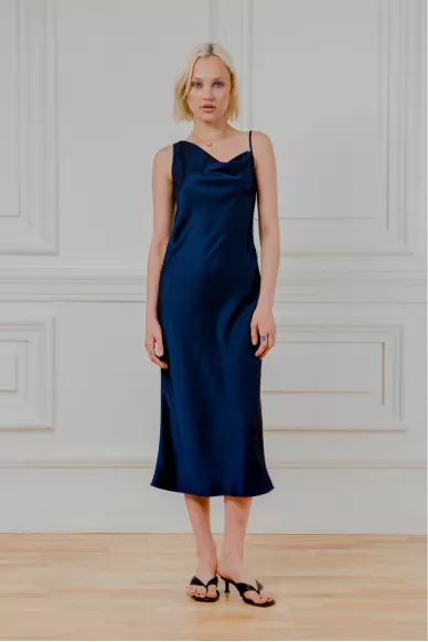 Синее ассиметричное атласное платье Боскония - фото