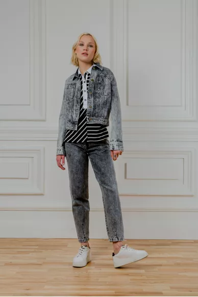 Приталенная джинсовая куртка Кортез - фото