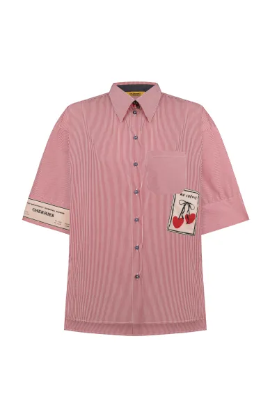 Oversized short-sleeved shirt with red stripes and Kildare print - photo