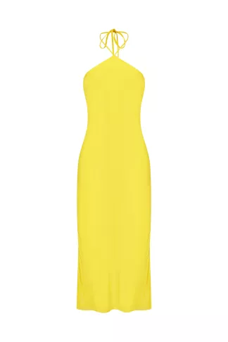 Leia's yellow silk dress